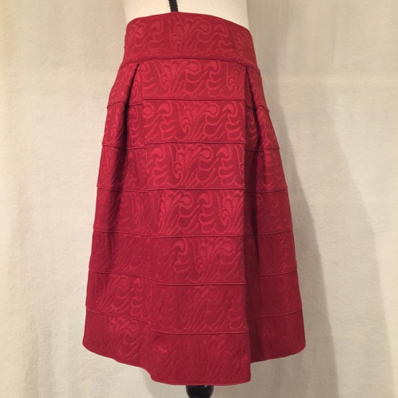 NWT Maeve Anthropologie red scholastic structured banded pleated full skirt - Picture 4 of 12